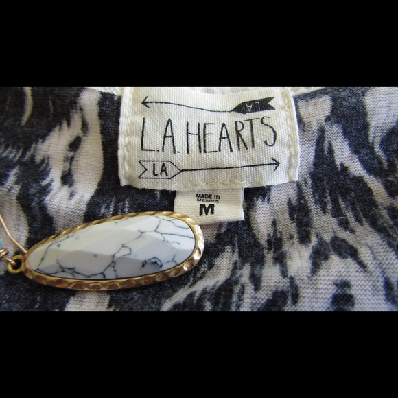 L.A Hearts Tank Top Cute Design Super Soft - Picture 4 of 6